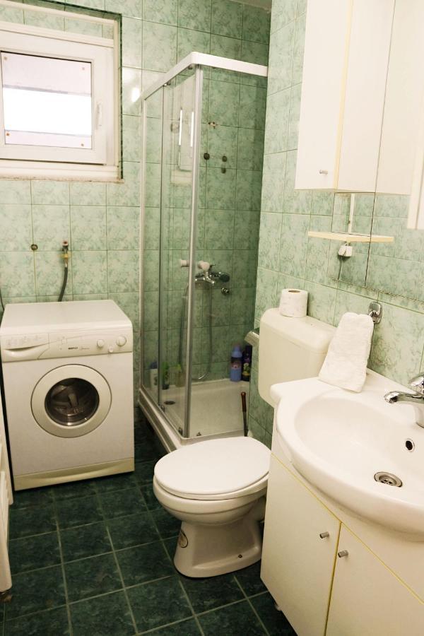 Vijecnica View 2Bdr Apartment With Balcony - Best Location Sarajevo Bagian luar foto